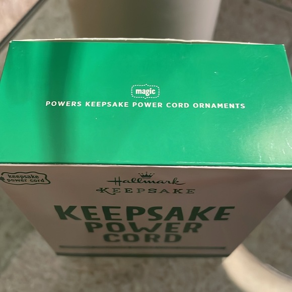 Hallmark Keepsake Power Cord - Picture 4 of 7